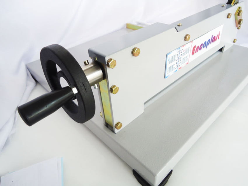 VENDE-SE UMA Guilhotina Semi Industrial 34cm 180fls Gex-340/180