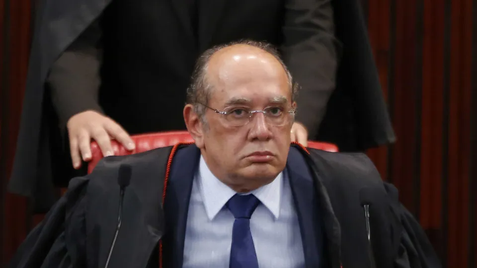 Gilmar Mendes critica 'narrativas' contra o STF