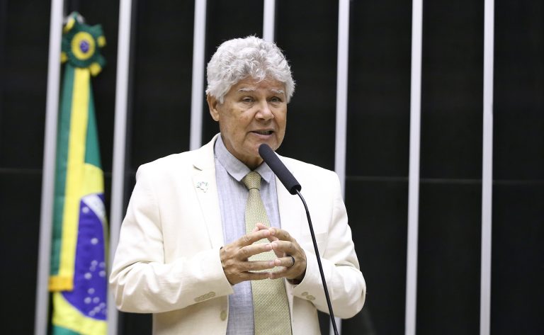 Projeto prevê acesso gratuito a propriedades privadas para visitar áreas naturais públicas  Fonte: Agência Câmara de Notícias